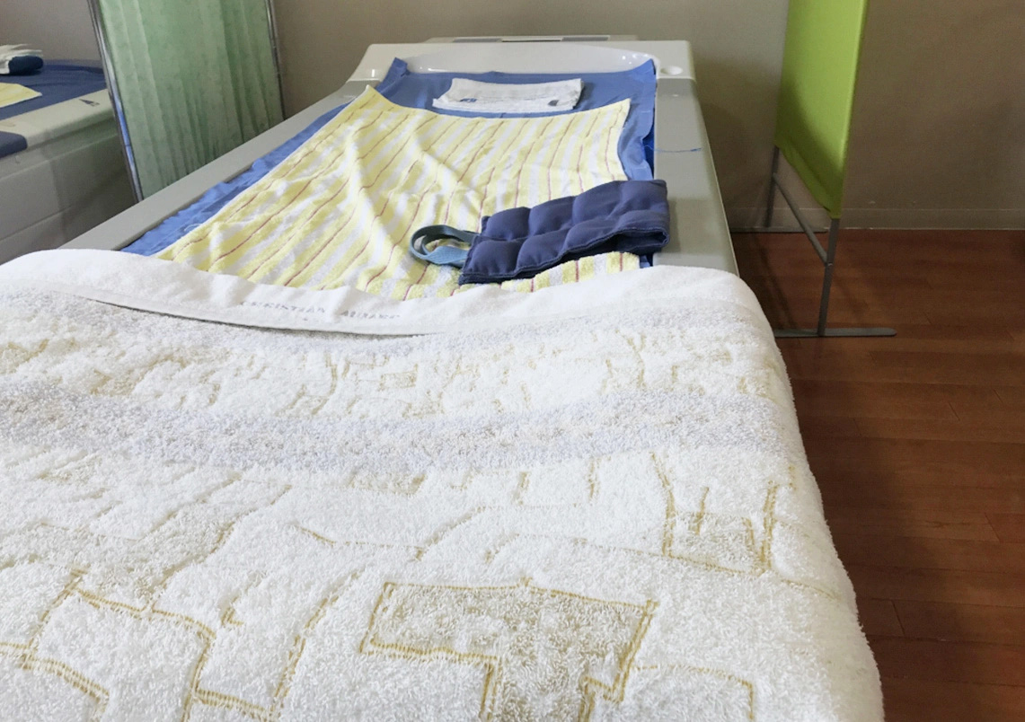 ウォーターベッド型マッサージ器